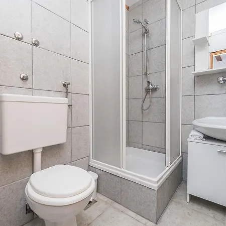 Apartment Batela