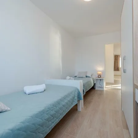Batela * Privlaka (Zadar)